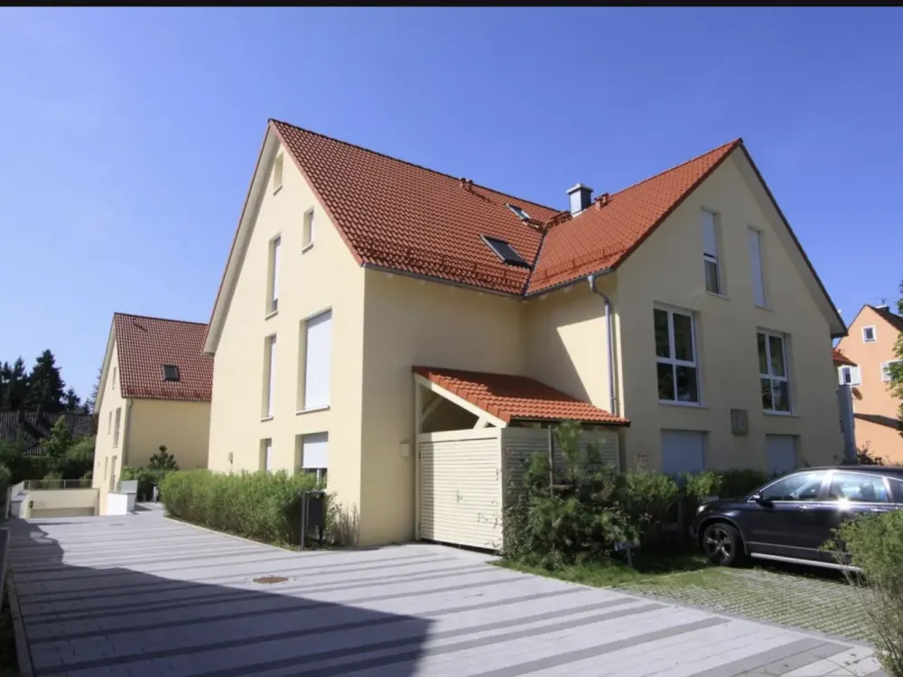 Hochwertige, barrierefreie 2-Zimmer-Erdgeschosswohnung mit Terrasse