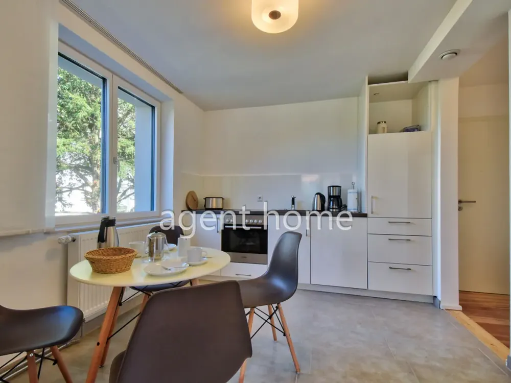 FURNISHED - MODERN and QUIETLY LOCATED - Beautiful Apartment near Leonberg Old Town