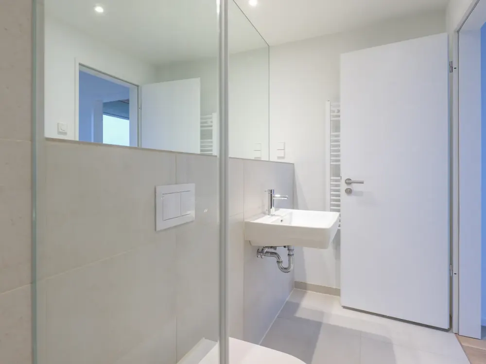 NEUBAU - 2 Zimmer-Wohnung mit Balkon, Einbauküche und Duschbad