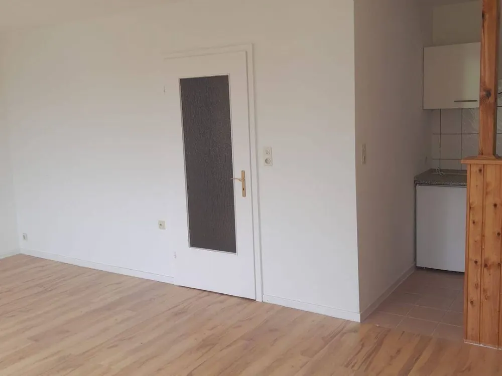 Schöne helle 1- ZimmerWohnung in Frankfurt Niederursel