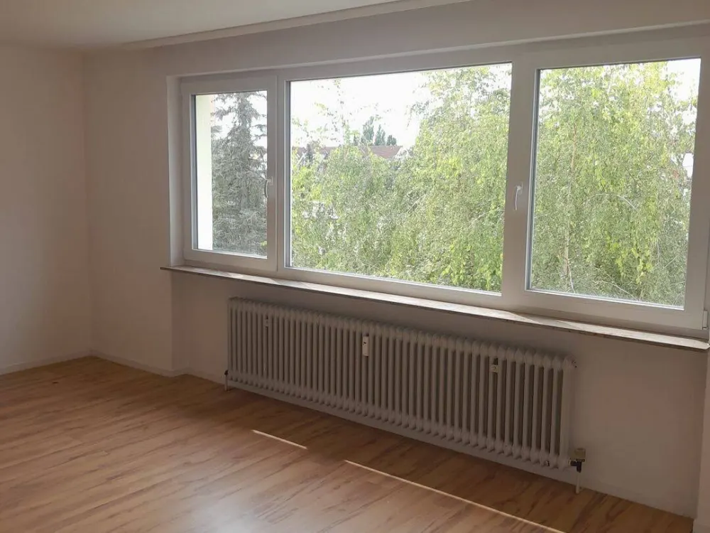 Schöne helle 1- ZimmerWohnung in Frankfurt Niederursel