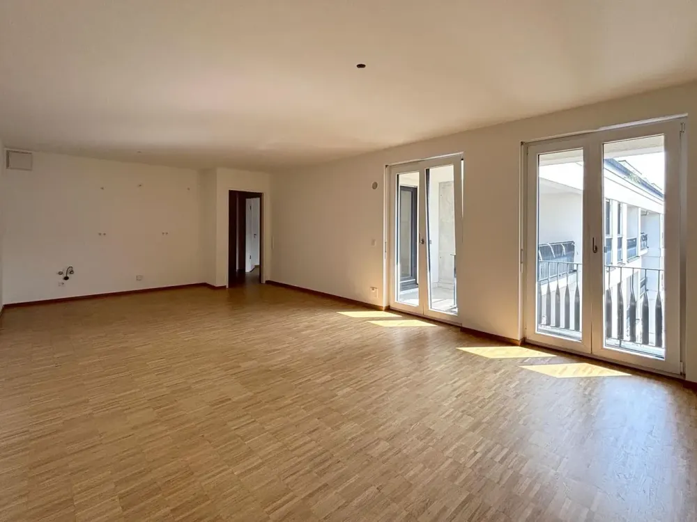 - Zuhause im lebendigen Europaviertel - Helle 2-Zimmer-Wohnung mit großzügigem Wohnbereich