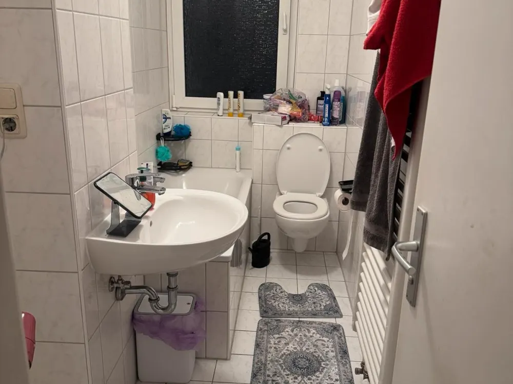 Ein Zimmer zu vermieten in Bornheim Frankfurt