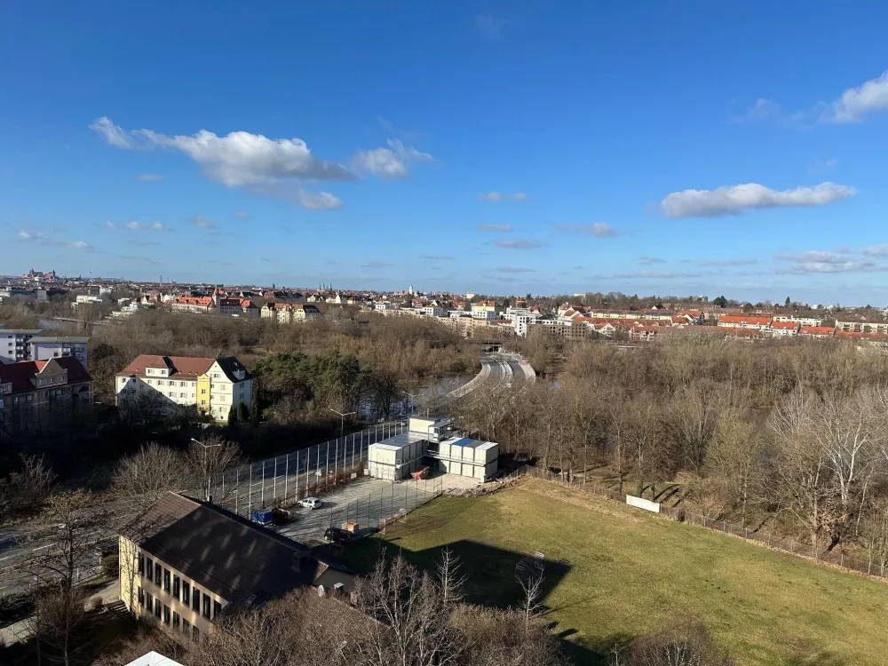 Wohnen im Adlerhorst: Erstbezug 3-Zi-Wohnung mit Loggia