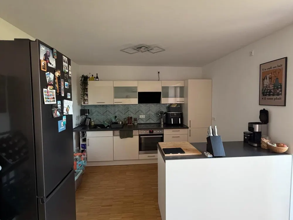 Große Dreiraumwohnung mit EBK sucht Nachmieter