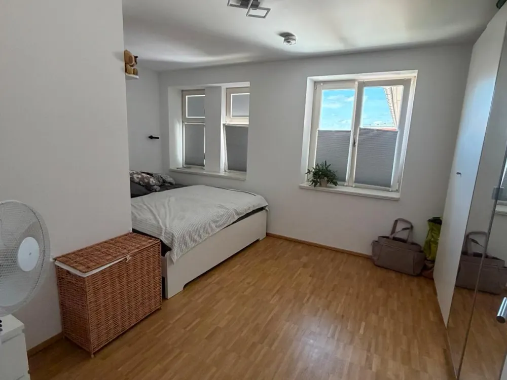 Große Dreiraumwohnung mit EBK sucht Nachmieter