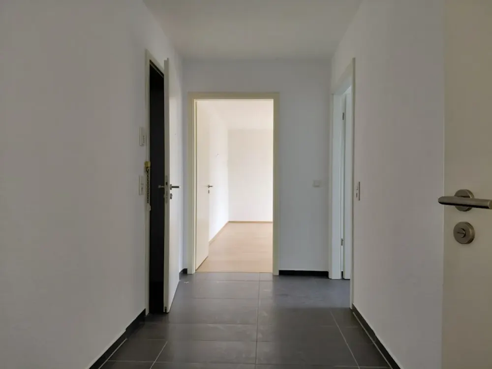 Großzügige Wohnung in Citynähe 2-Zimmer-Wohnung mit Balkon und Aufzug!