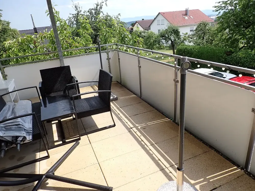 SCHÖN WOHNEN, MIT HERRLICHEM WEITBLICK IN ANGENEHMER, RUHIGER WOHNLAGE