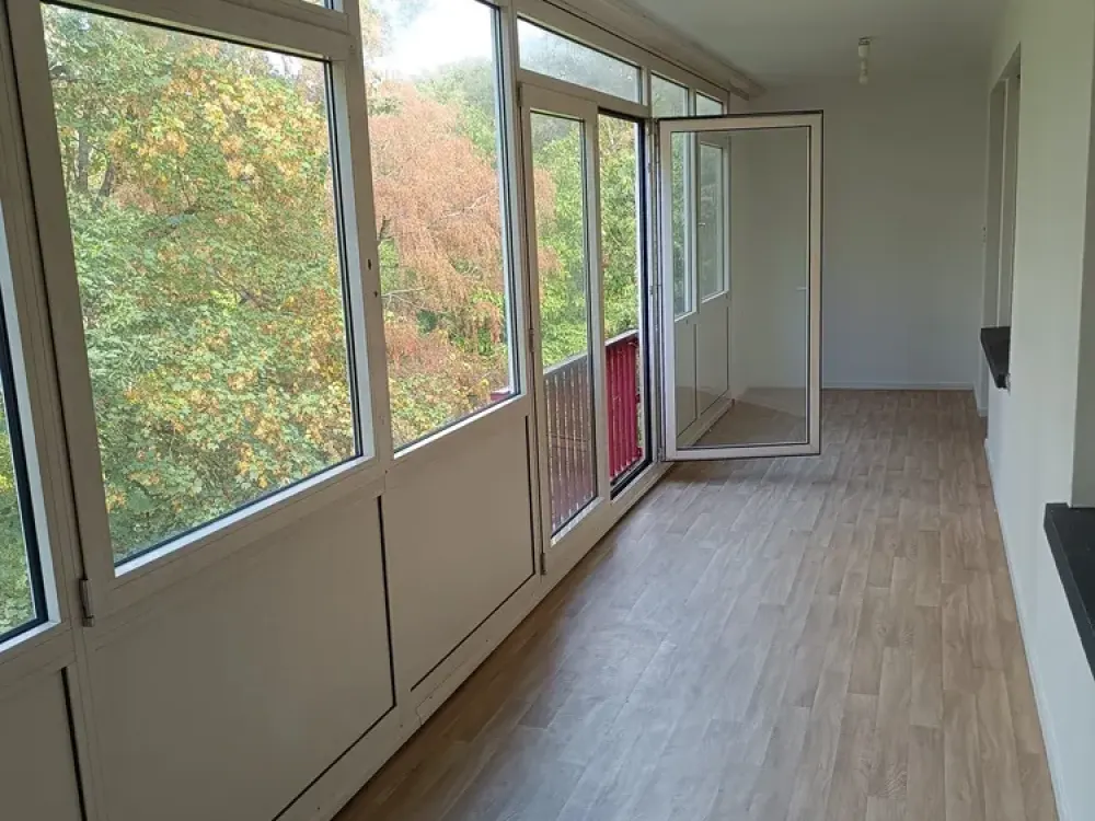3 Zimmer mit Wintergarten, großzügige Wohnung mit neuer Einbauküche