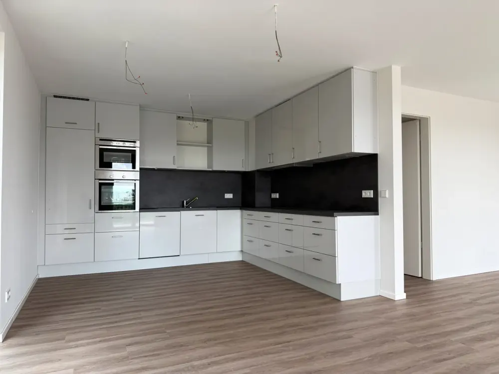 Stilvoll wohnen mit Weitblick, Exklusive Neubau-Maisonettewohnung mit großer Sonnenterrasse