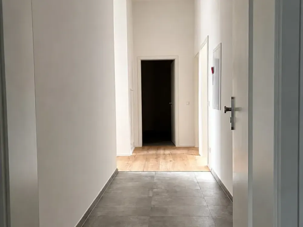 More Than Just Four Walls - Modern 3-Room Apartment in Legau