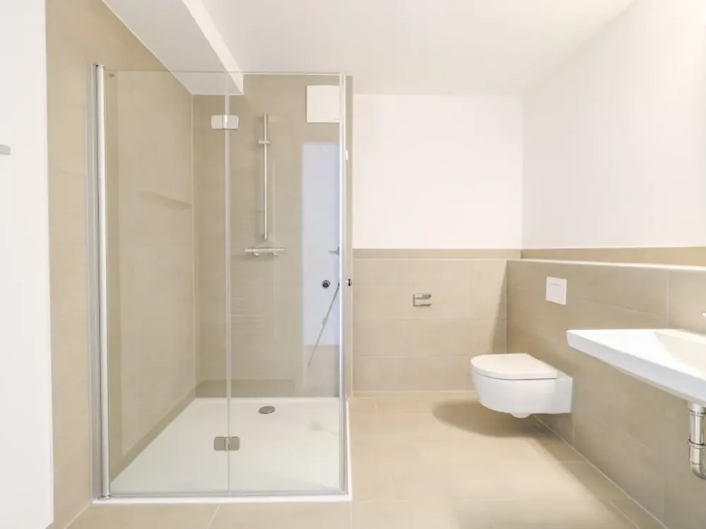 Lots of Space. Lots of Light. Lots of Home - 3-Room Apartment with Balcony and Fitted Kitchen