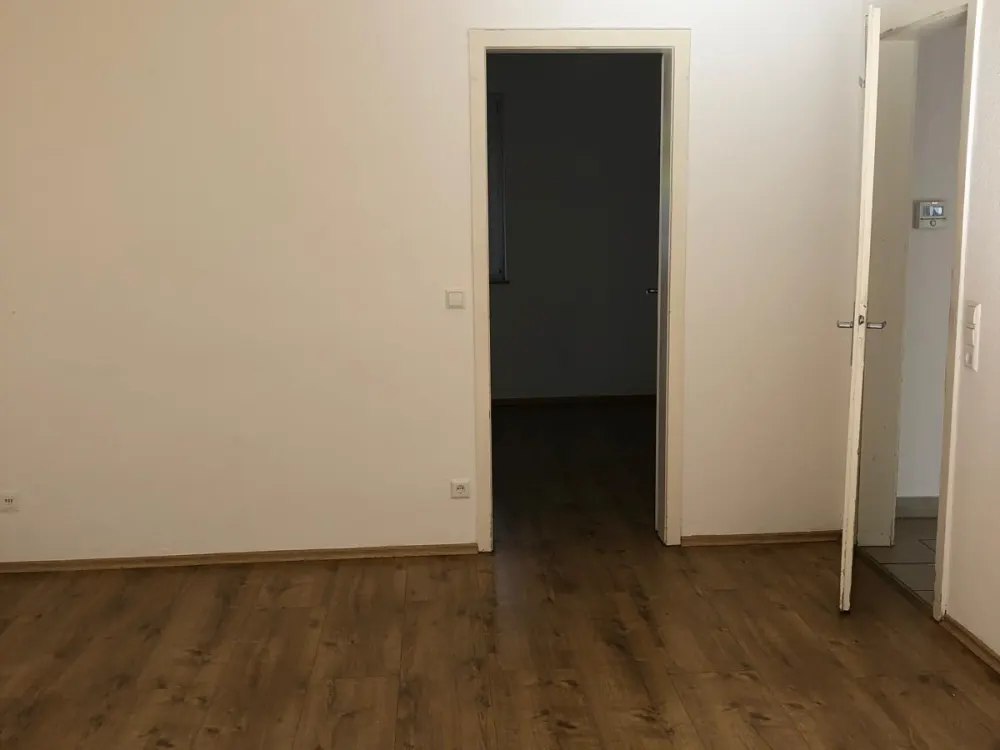 **4-Zimmer Wohnung in Bad Cannstatt Kursaal**1400€ warm