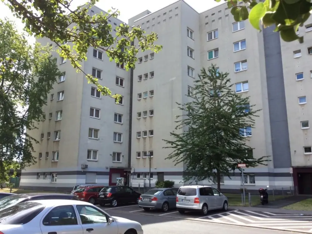 Helle 2-Zimmer-Wohnung mit Süd-Loggia und Aufzug in Köln-Bocklemünd!