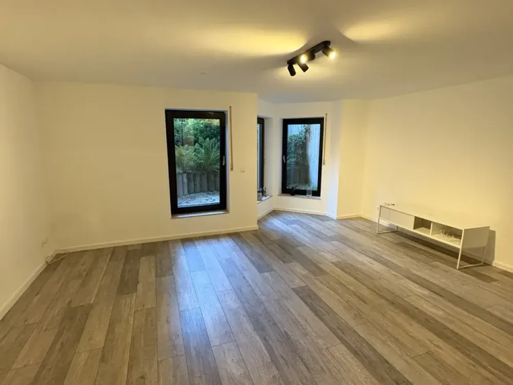 Moderne 2-Zimmer-Souterrainwohnung | Köln-Holweide