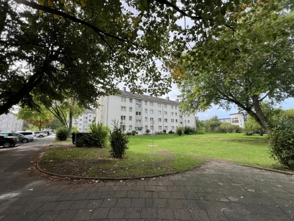 Frisch und Hell - 3 Zi.-Whng.- Wannenbad mit Fenster - Duisburg Rheinhausen