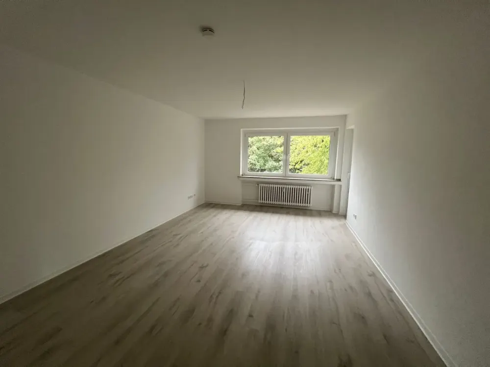 Frisch und Hell - 3 Zi.-Whng.- Wannenbad mit Fenster - Duisburg Rheinhausen