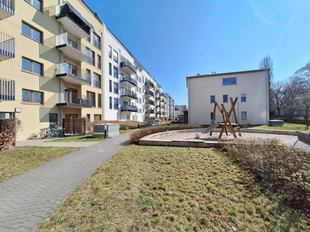 Schöne 4 Zimmer Wohnung zur Miete in Leipzig - Wentzel Dr.