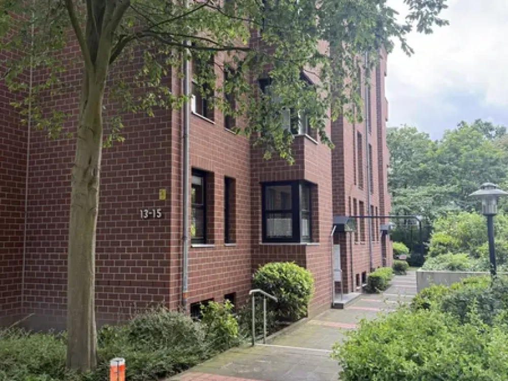 Sehr schöne frisch renovierte 47 qm Wohnung in Düsseldorf-Unterrath