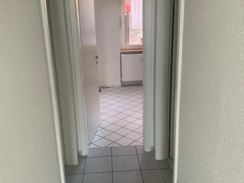Wohnen mit Charakter: 2-Zimmer-Wohnung in Leverkusen-Wiesdorf
