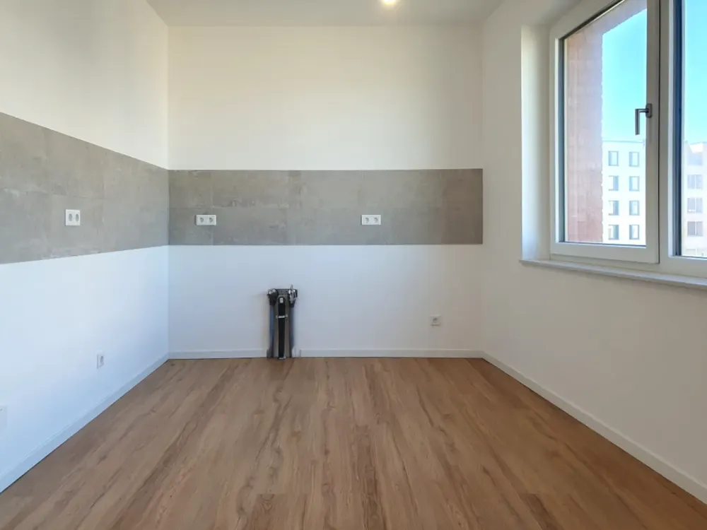 Spacious 2-Room Apartment Ideal for Couples!