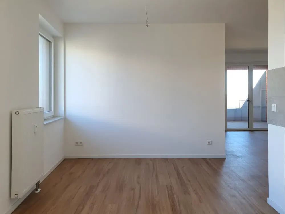 Spacious 2-Room Apartment Ideal for Couples!