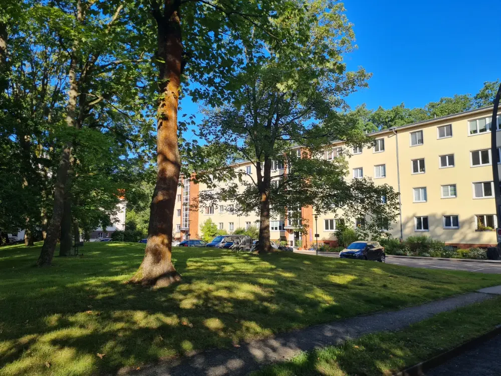 Am Grunewald | Dahlem | Zeitmietvertrag 3 Jahre| vollmöbliert| großer Balkon| Einbauküche