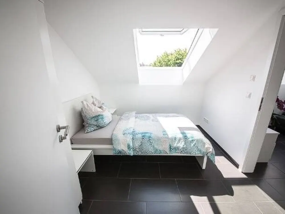 komfortables Apartment in Stuttgart-Hofen - WOHNEN AUF ZEIT