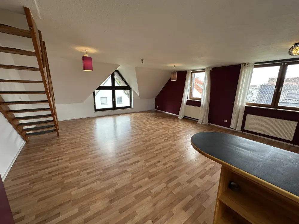 Tolle 2,5-Zimmer-DG Wohnung in Bad Lippspringe