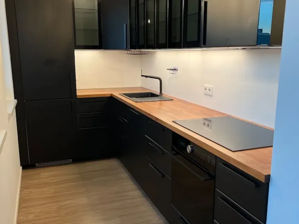 Ab SOFORT frei! Helle 3-Zimmer-Wohnung mit Balkon, barrierefreie Objektgestaltung, provisionsfrei