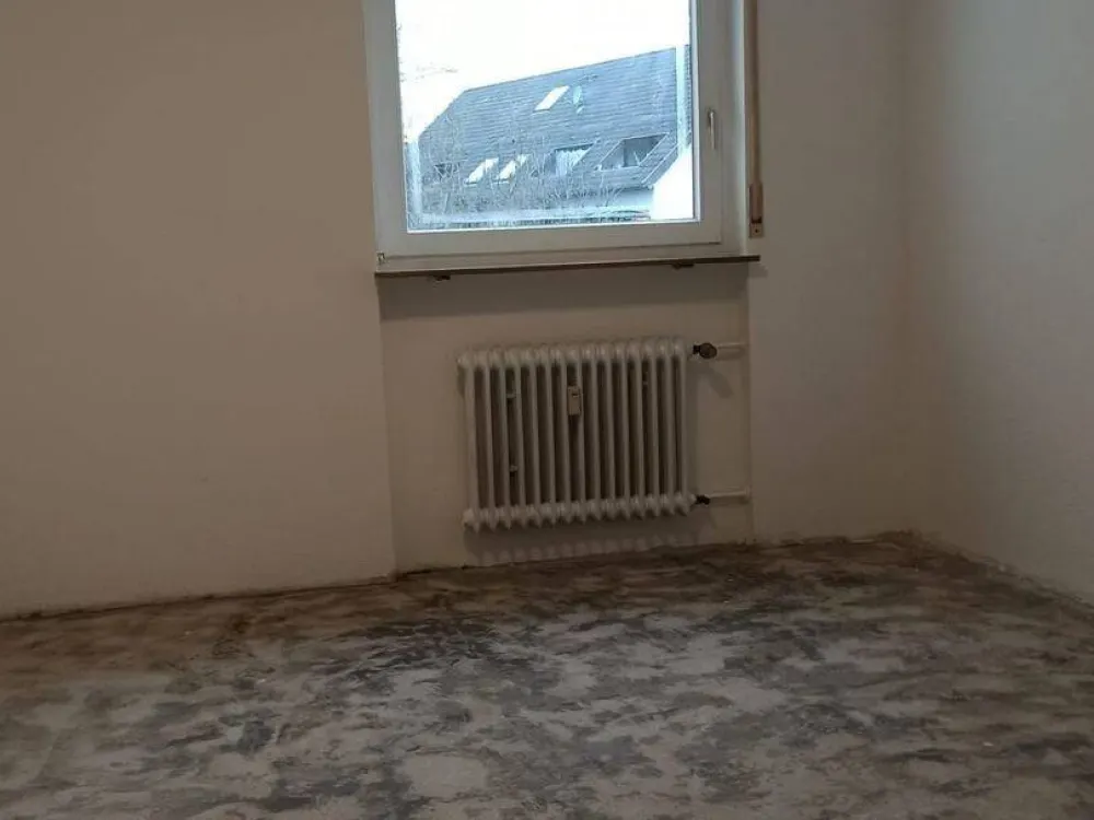 BARRIEREFREI: S-Killesberg: 4. OG, 3,5 Zi., 127 qm Wfl., top-saniert, Kamin, Aufzug, SW-Balkon, Hobbyraum, TG, EBK