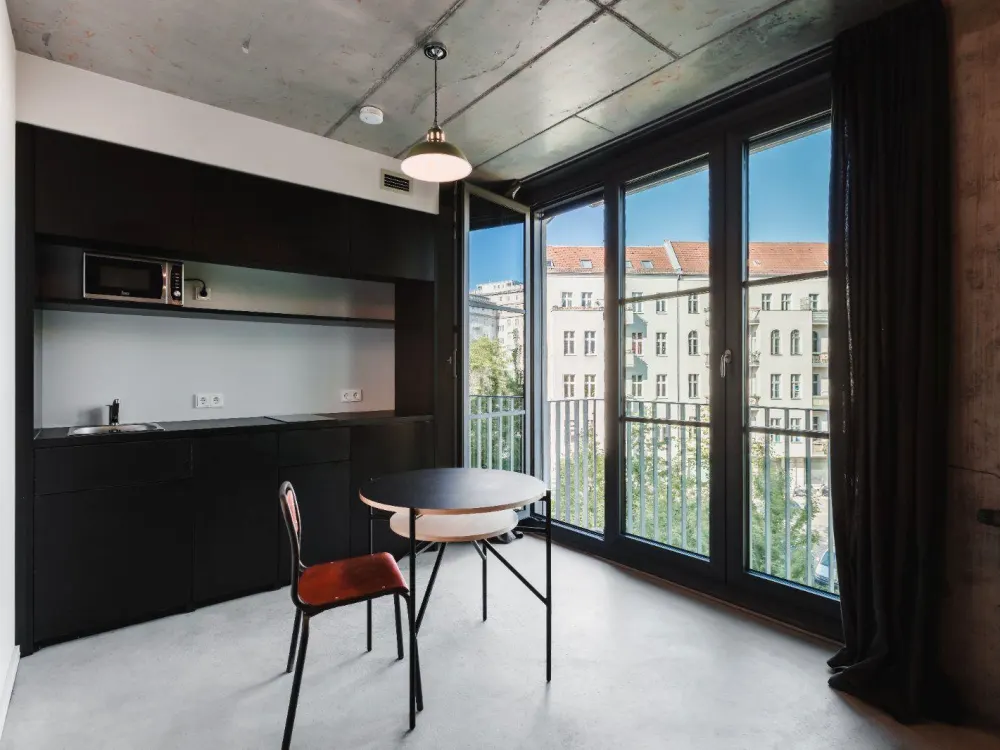 Neon Wood Student Housing in Berlin Friedrichshain - Deluxe Balcony Apartment