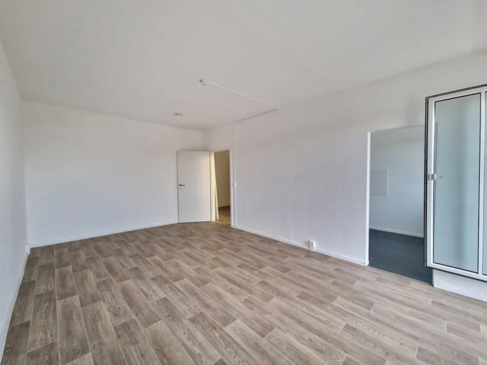 Platz für die ganze Familie I 4-Zimmer-Wohnung mit Blick in die City!