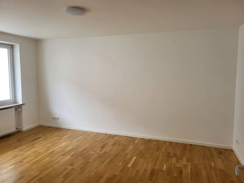 Ruhige, helle 2- Zimmerwohnung in gepflegtem Mehrfamilienhaus in Laim