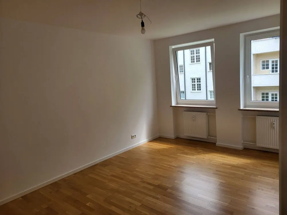 Ruhige, helle 2- Zimmerwohnung in gepflegtem Mehrfamilienhaus in Laim