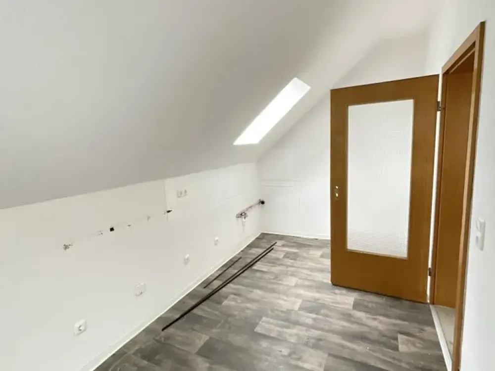 2-Zimmer Dachgeschoss Wohnung in Dortmund Bövinghausen