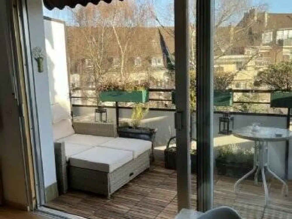 2-Zimmer-Whg exklusiv möbliert & ausgestattet/ Expats welcome!