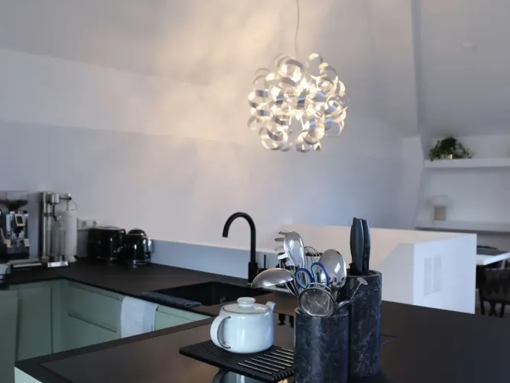 Maisonette in einem kernsanierten Altbau mit Loggia