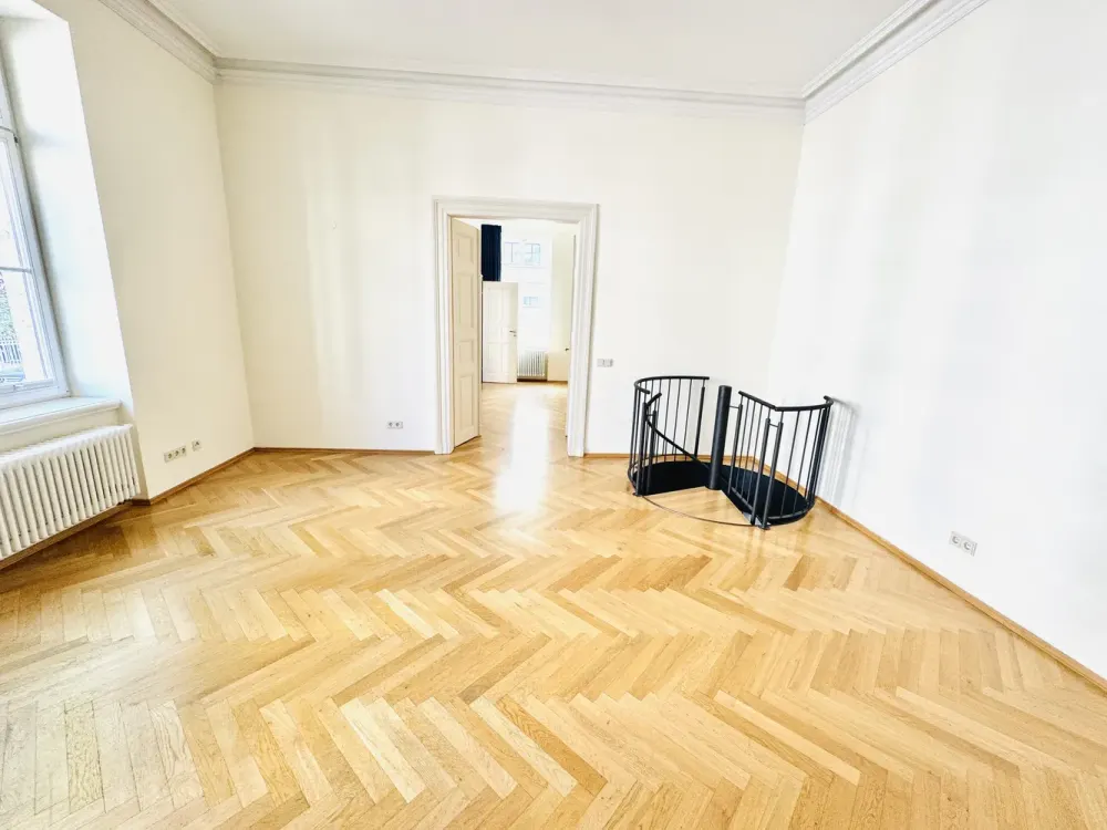 Großzügiges Wohnen im Waldstraßenviertel, Attraktive 4-Zimmer Maisonettewohnung