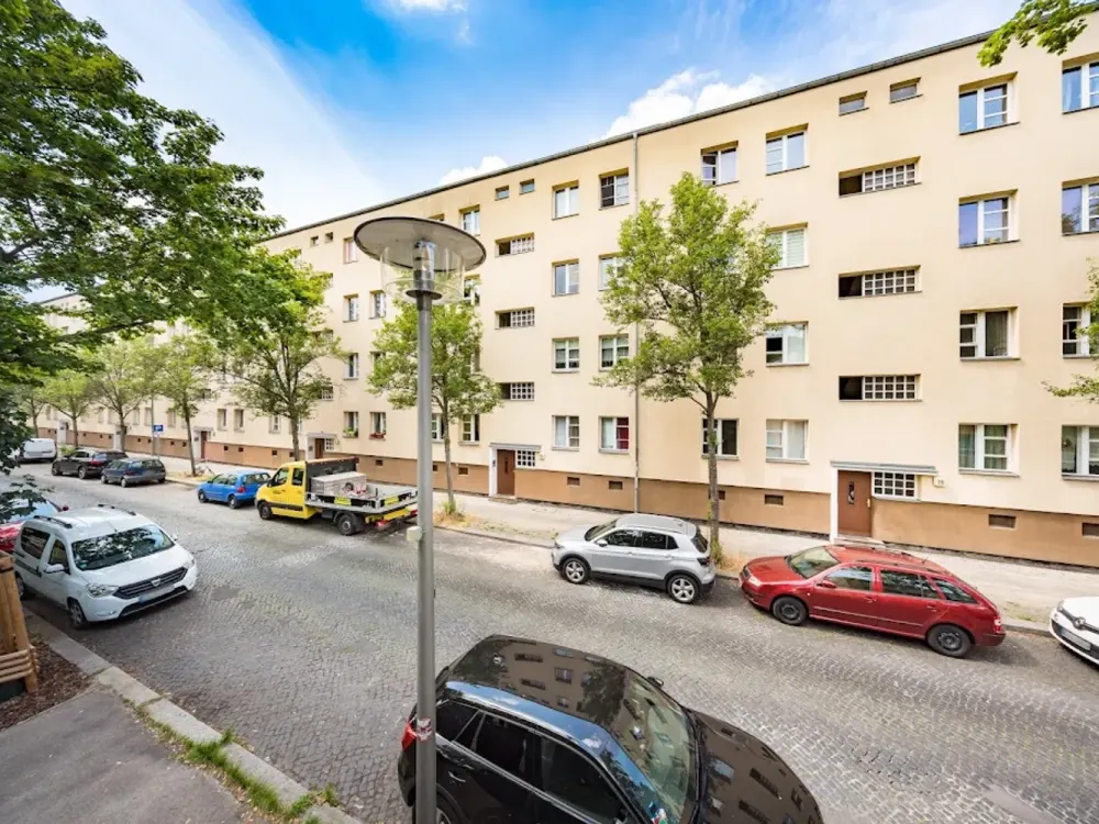 Schöne Wohnung mit Balkon in Alt-Hohenschönhausen ab sofort neu zu vermieten