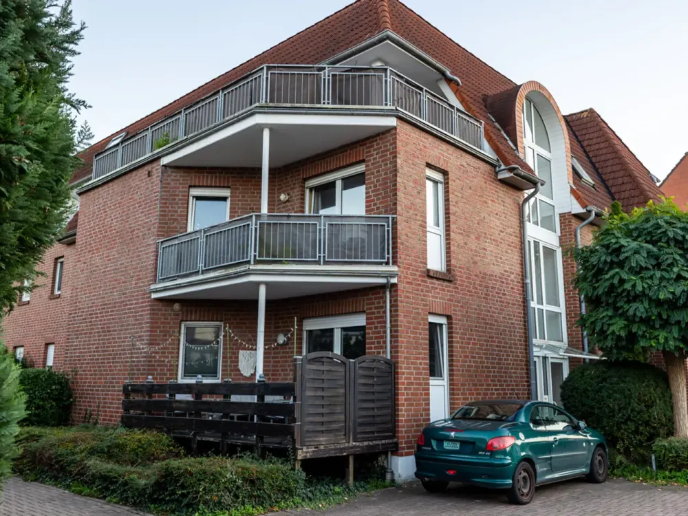 *** RENTAL APARTMENT on the HIGH GROUND FLOOR - 2 ROOMS, KITCHEN, BATHROOM - UNDERFLOOR HEATING - BALCONY - PARKING SPACE ***