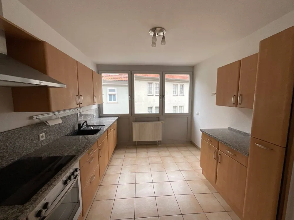 Gem in Erfurt Old Town: Terraced House with 3 Balconies and Garage