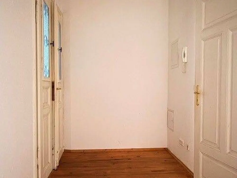 Altbaucharme mit Balkon nähe Leipziger Auwald