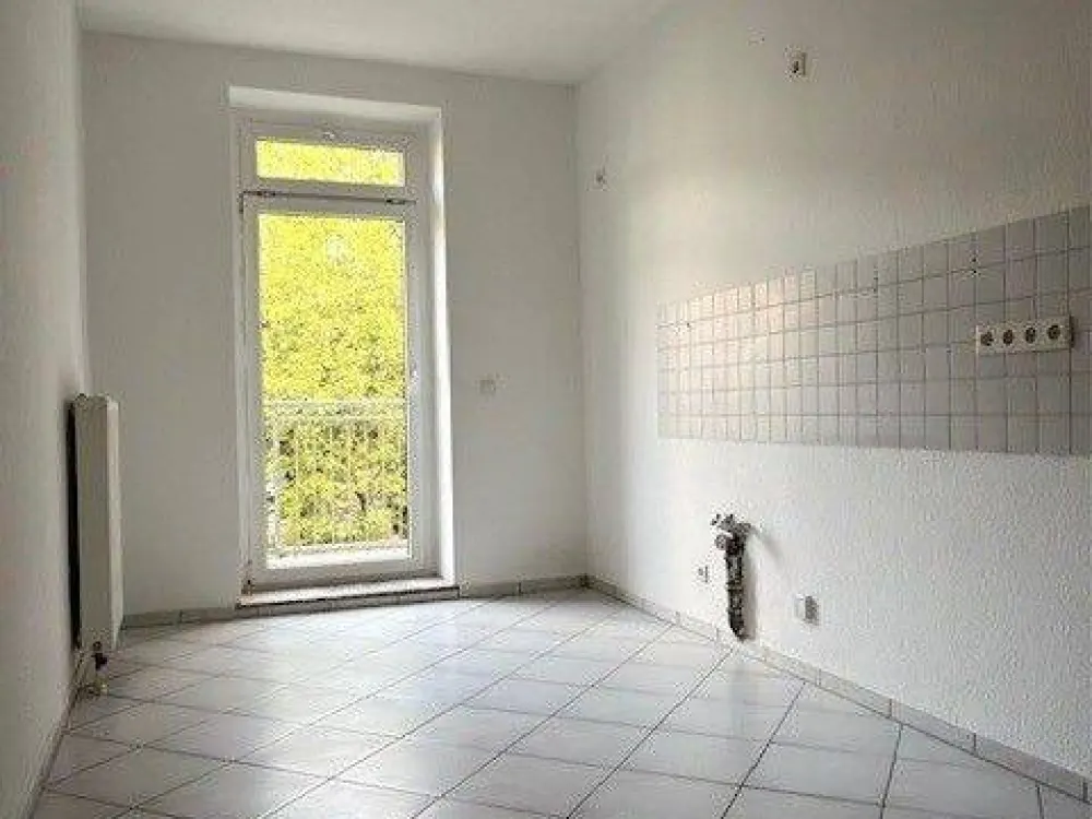 Altbaucharme mit Balkon nähe Leipziger Auwald