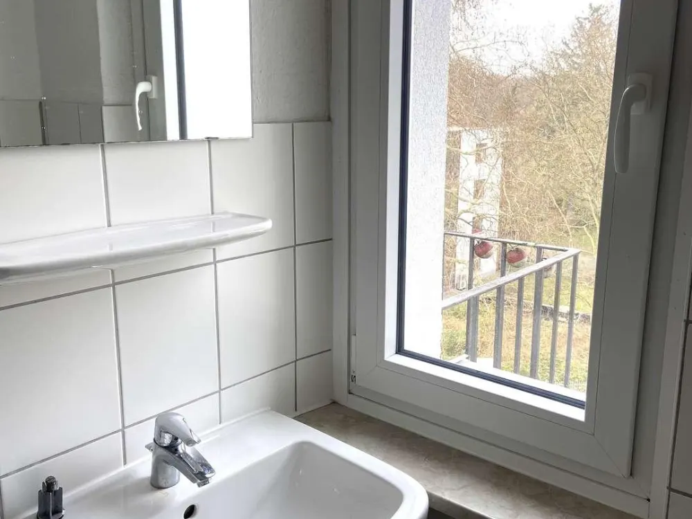 Wohnen in Linden: Schöne 2-Zimmer-Wohnung mit Balkon