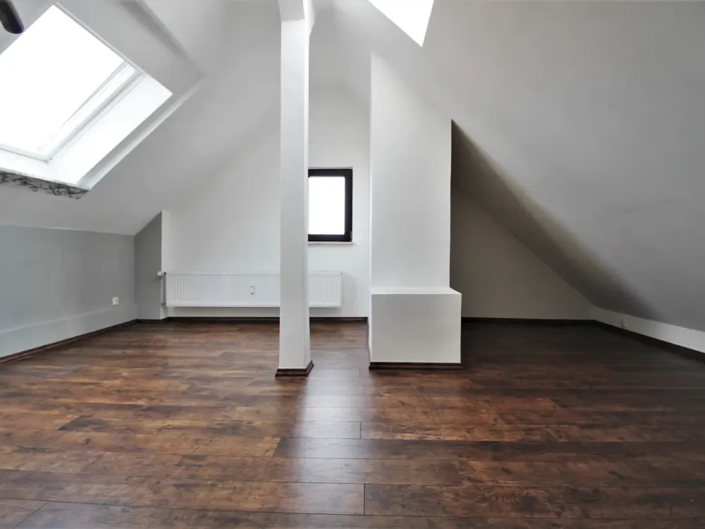 Wohnen in absoluter TOP Lage in Seligenstadt am Main - 5-Zimmer- Maisonette-Dachgeschosswohnung