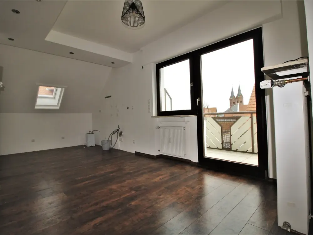 Wohnen in absoluter TOP Lage in Seligenstadt am Main - 5-Zimmer- Maisonette-Dachgeschosswohnung