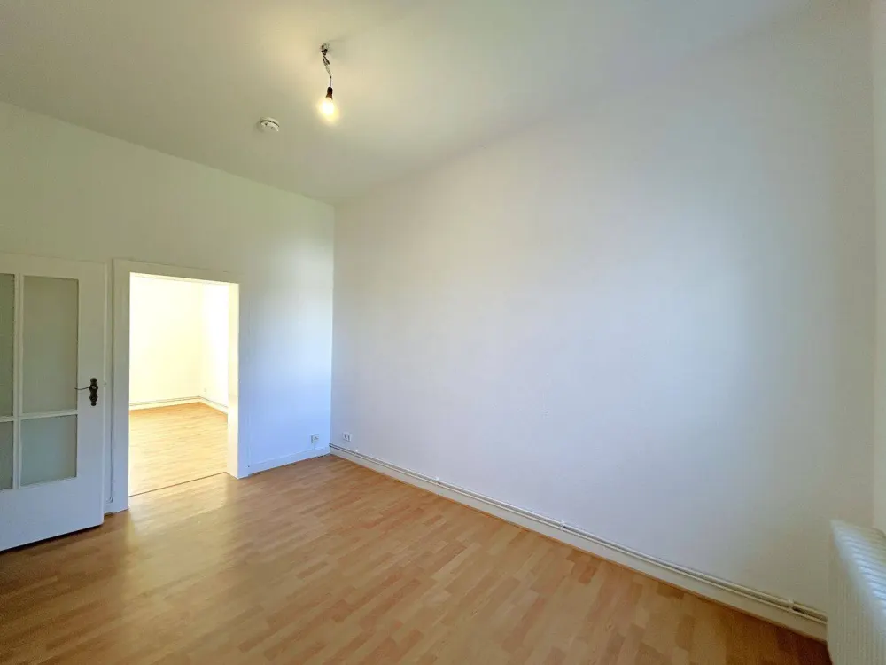 Bezugsfrei | Gepflegte 3 Zimmerwohnung mit guter Anbindung!