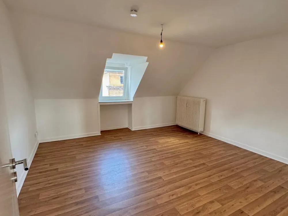 Renovierte 2,5 Zim. Wohnung im Zentrum!