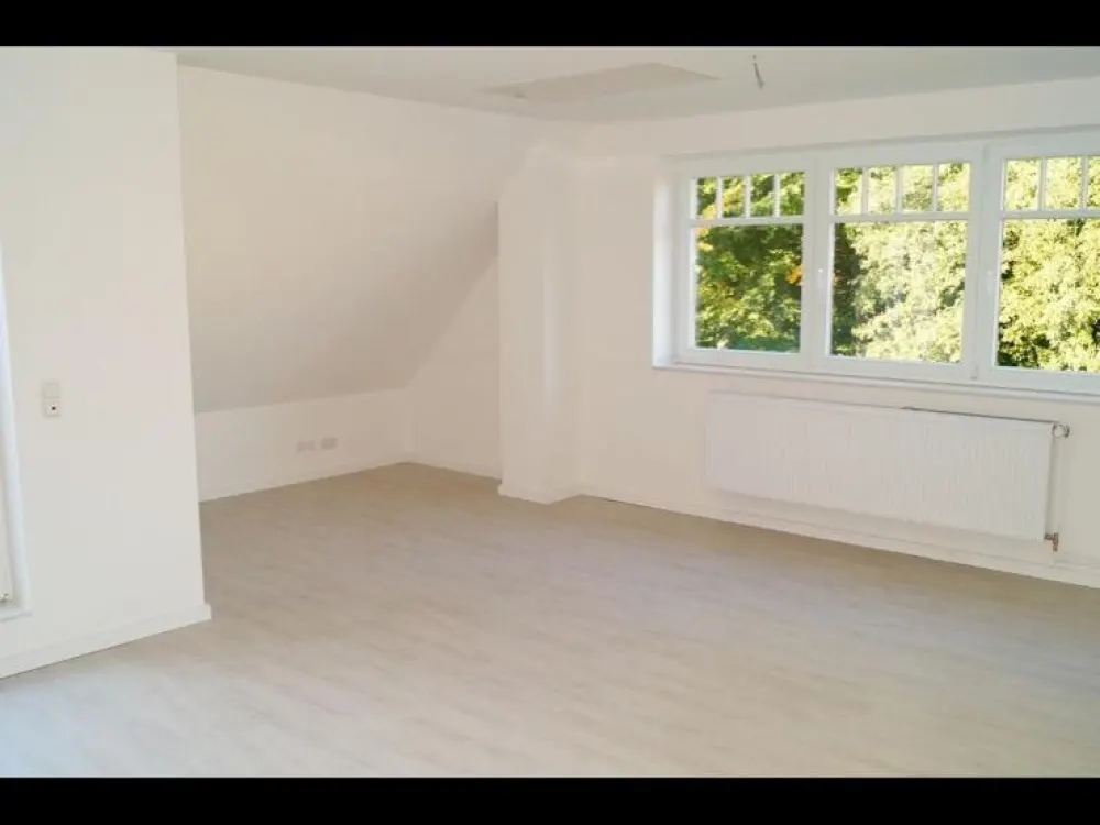 Wunderschöne Maisonette-Wohnung im 1. Obergeschoss (ohne Aufzug).